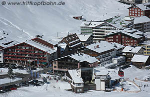 Talstation der Trittkopfbahn in Zürs, Pendelbahn Arlberg